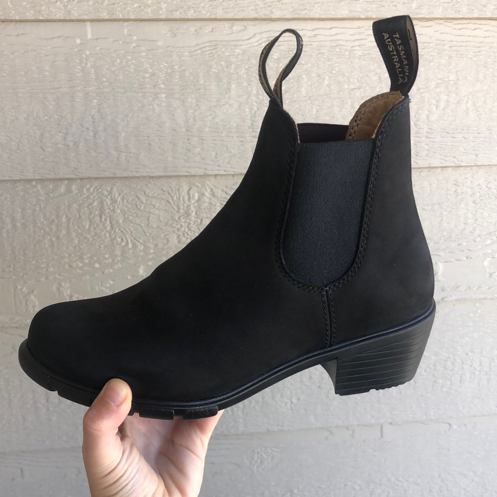 Blundstone ✨ Like New Black Heeled Ankle Boots